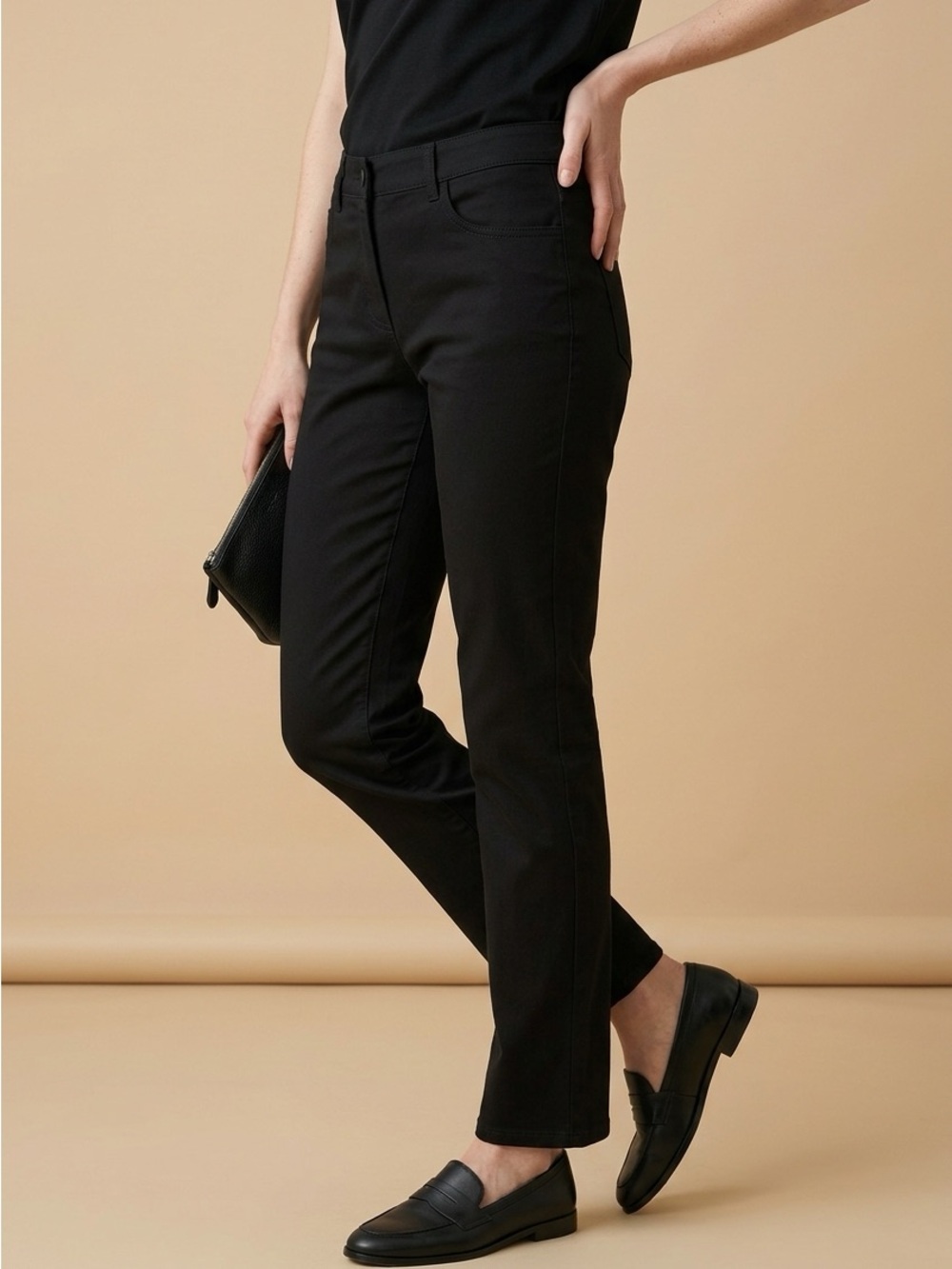 Chico's So Slimming Black Pants - Size 1.5 Short